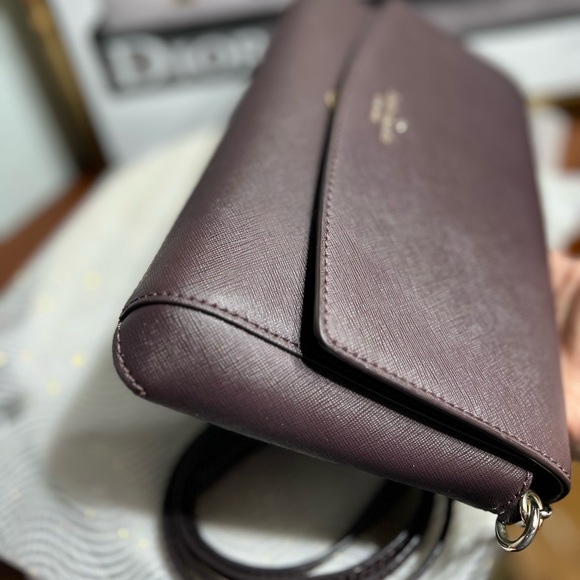Kate Spade EUC Laurel Way Greer Crossbody
Chocolate Cherry - Picture 6 of 12